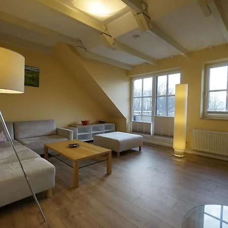 Maisonette Seebrise Mit Seeblick Am By Interhome شقة Flessenow
