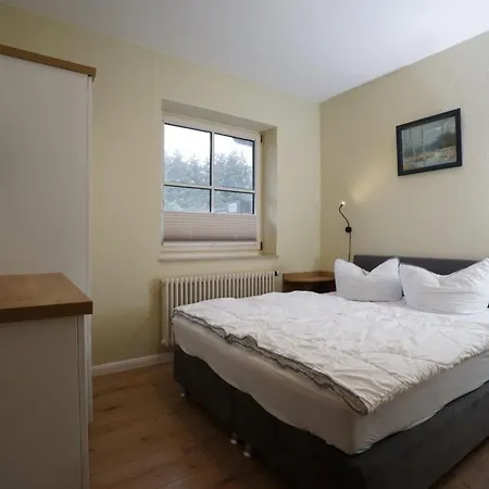 Maisonette Seebrise Mit Seeblick Am By Interhome *